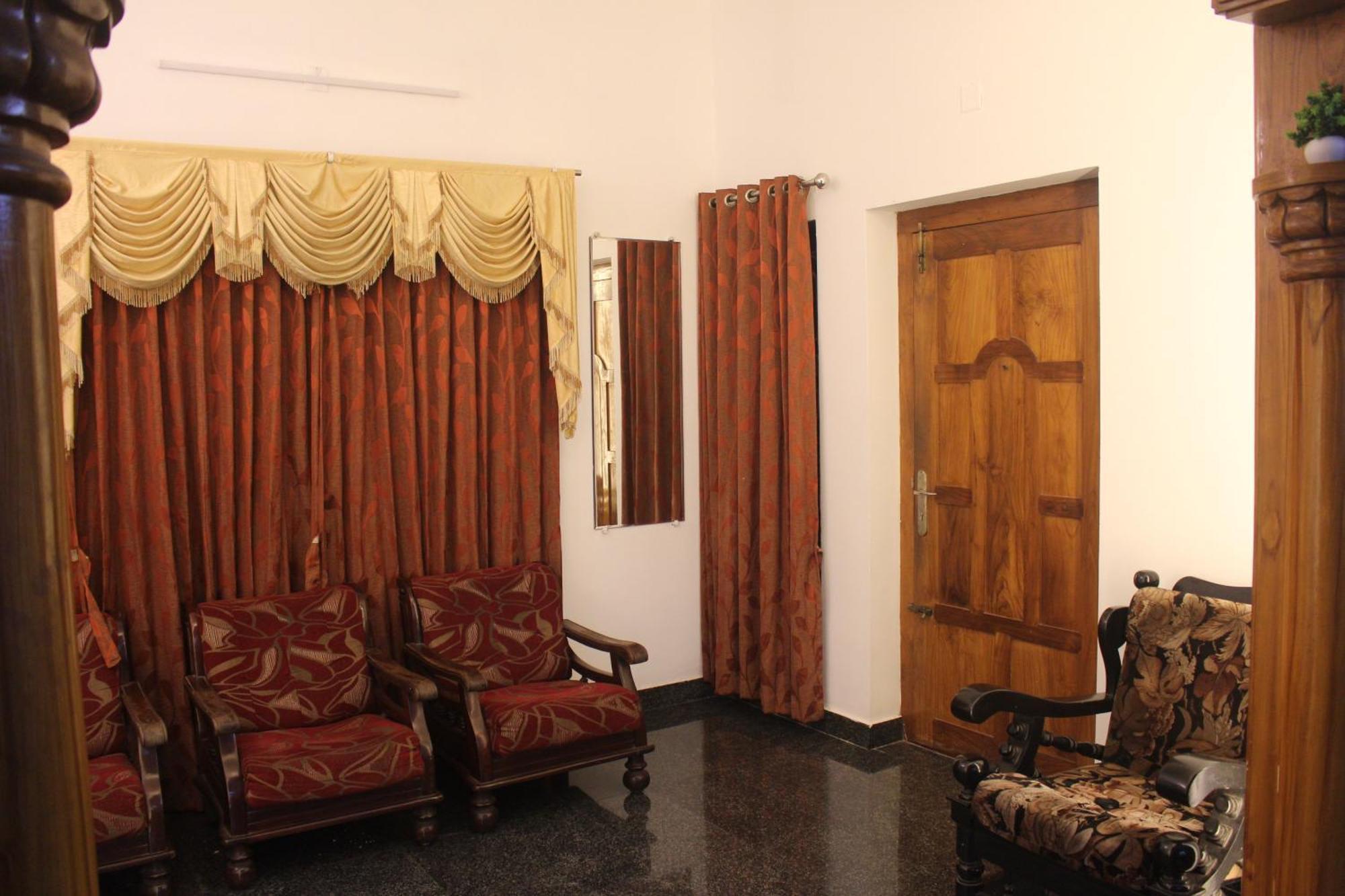 Tropical Villa Homestay Mangalore Exterior foto