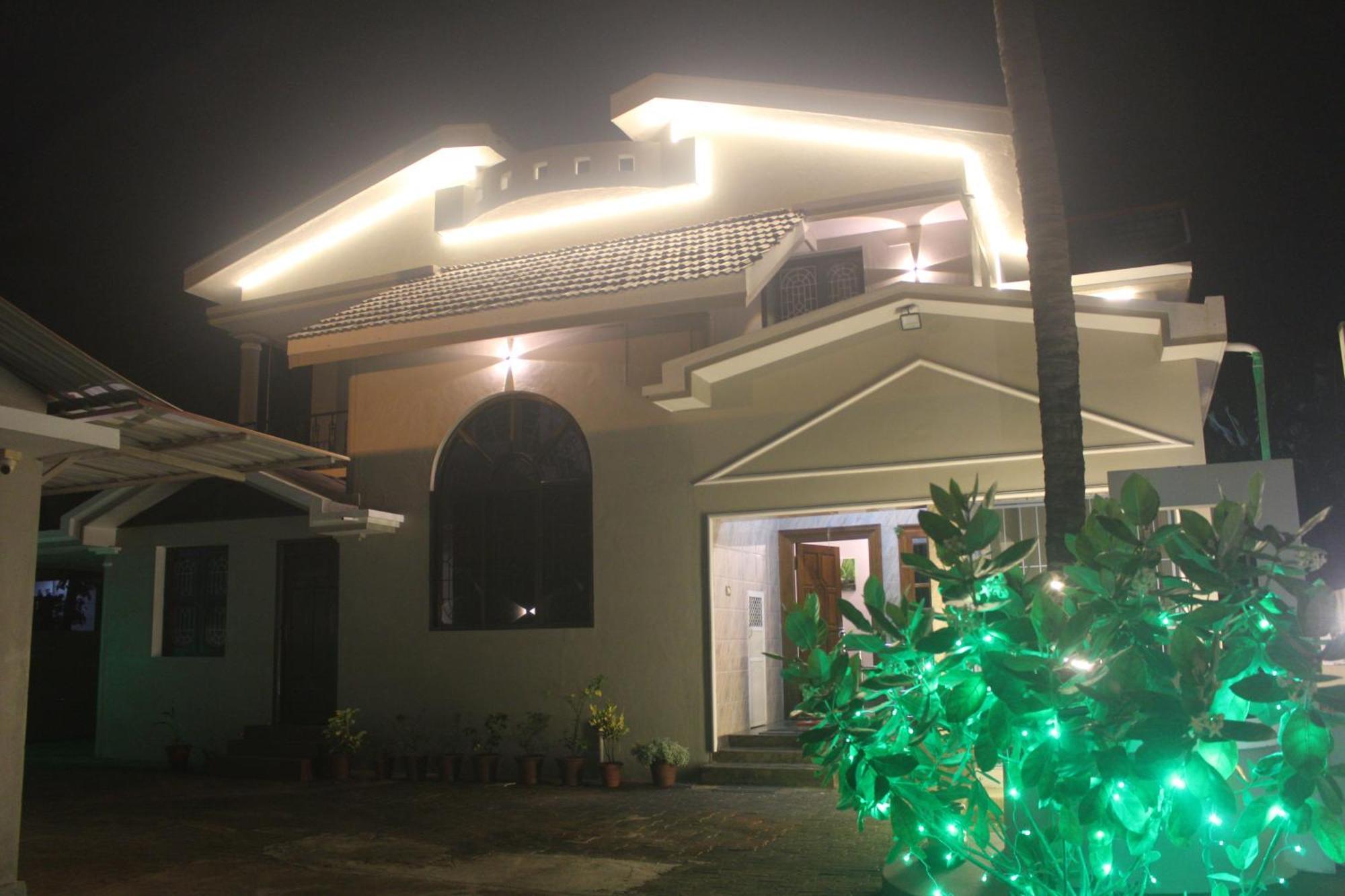 Tropical Villa Homestay Mangalore Exterior foto